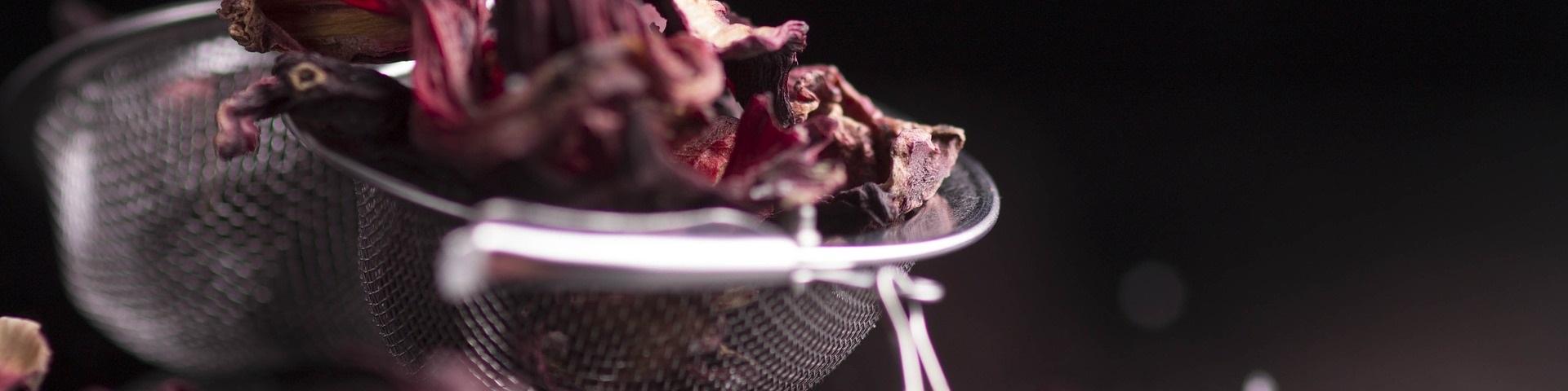 Hibiscus tea-3243706_1920 Диана Лаврова via Pixabay