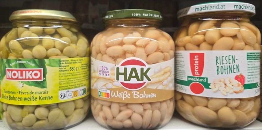 Figure 3 - Bottled white beans, marketed as 100% natural ingredients and as a protein source