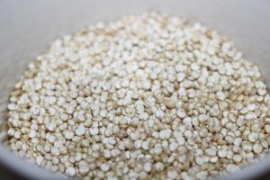 White quinoa seeds