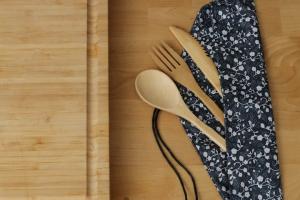 Bamboo cutlery set