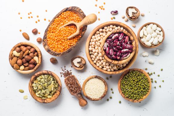 To many Europeans, vegetarian food is associated to detoxification