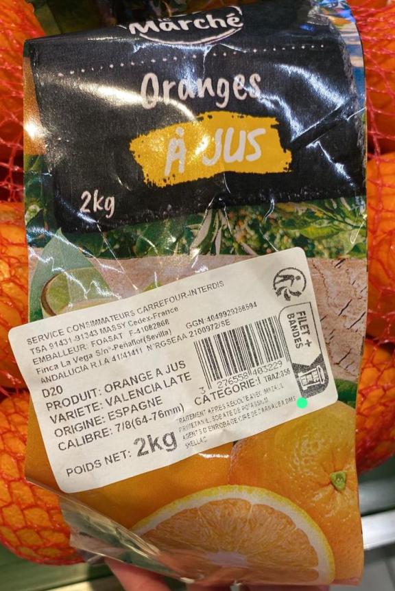 Figure 3: Label with a traceability code on a pack of oranges