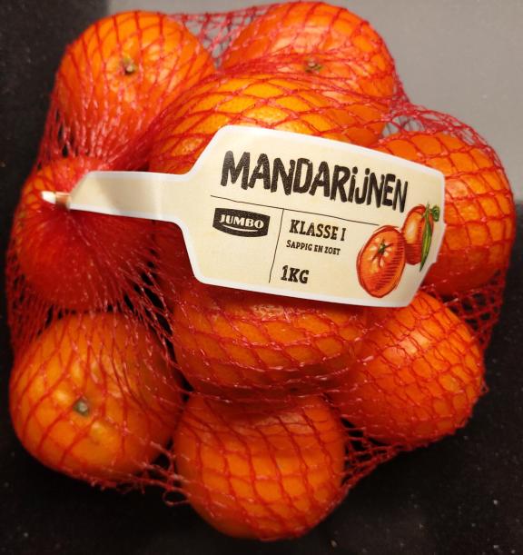 Figure 15: Example of mandarins sold in a one-kilo net