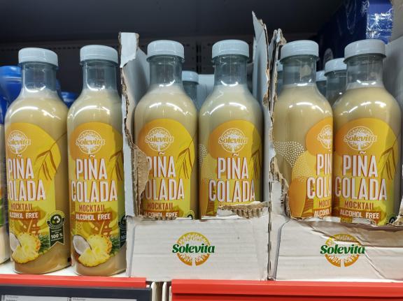 Figure 2 Alcohol-free piña coladas containing pineapple juice