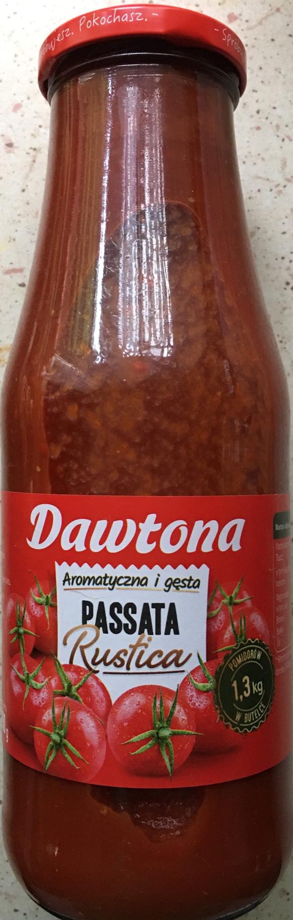 Tomato purée and paste (passata rustica) by Polish processor Dawtona