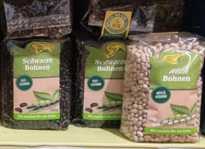 Figure 1 - Organic dried beans in a specialised retail outlet