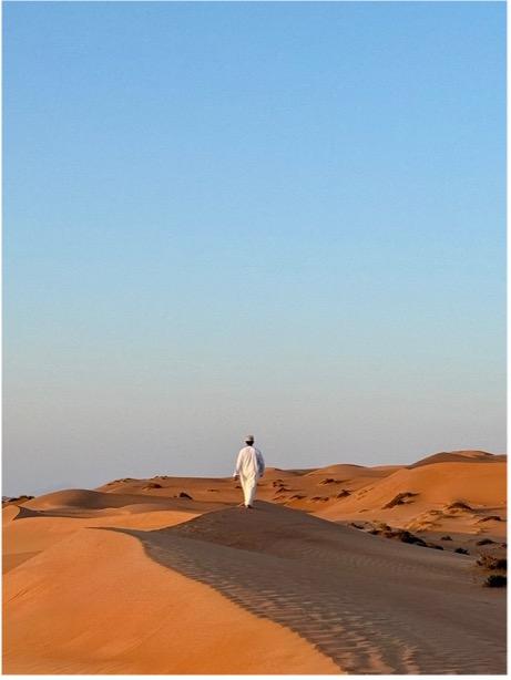Photo of sand dunes in Oman