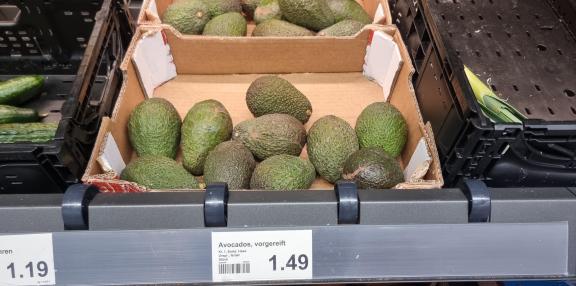 Ready-to-eat Hass avocado at Aldi in Germany