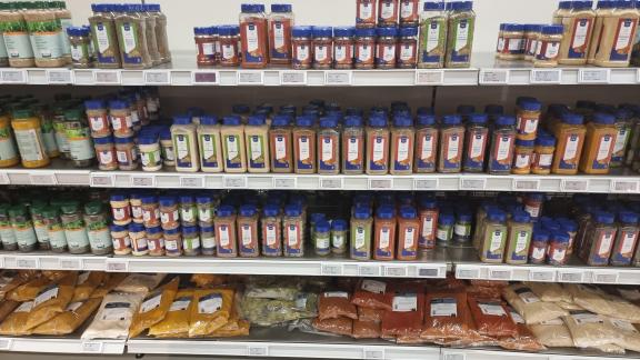 Typical shelf in a cash-and-carry foodservice outlet