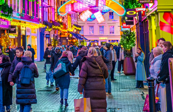 Photo of a lively shopping street
