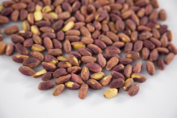 Shelled pistachio nuts