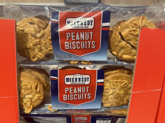 Peanut biscuits