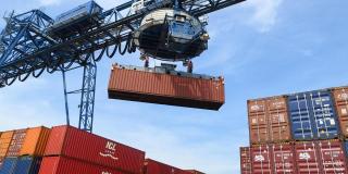 Transportation of fresh fruit and vegetables