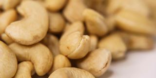 Cashew nuts